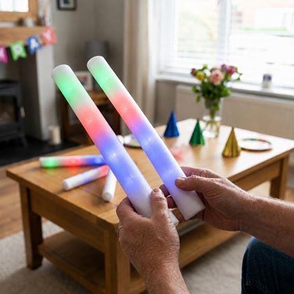 Imaginea din Bastoane de spumă luminoase pentru petrecere, 3 moduri de iluminare