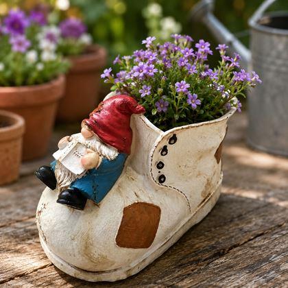Imaginea din Ghiveci decorativ – spiriduș pe pantof
