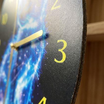 Imaginea din Ceas de perete cu pisică – motiv neon
